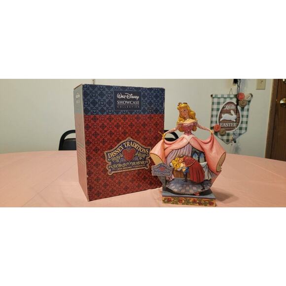 Walt Disney Showcase Collection Sleeping Beauty - Jim Shore